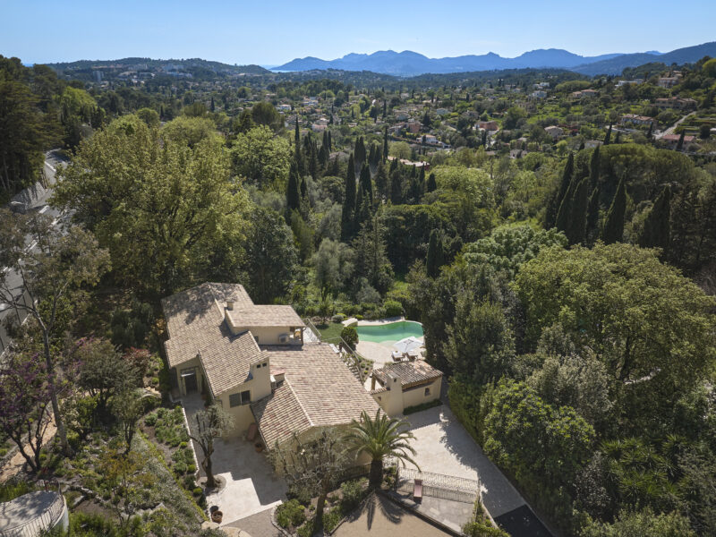 Villa Lora
