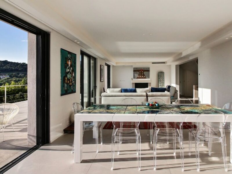Villa Freesia