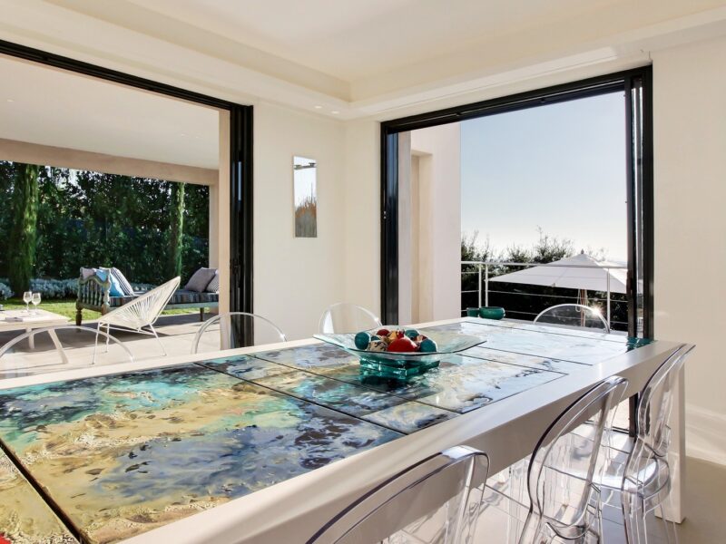 Villa Freesia