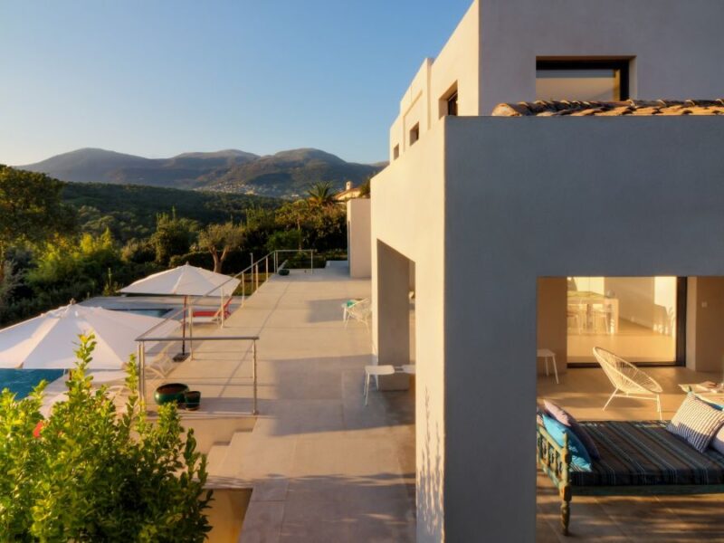 Villa Freesia