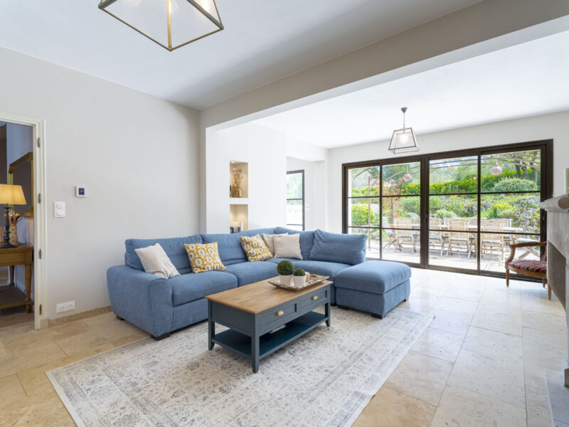 Villa Lily