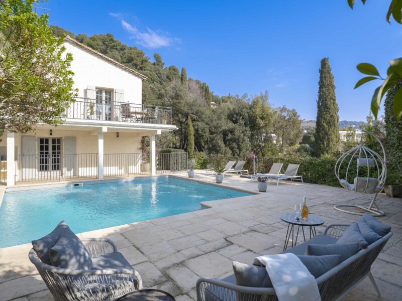 Villa Peony