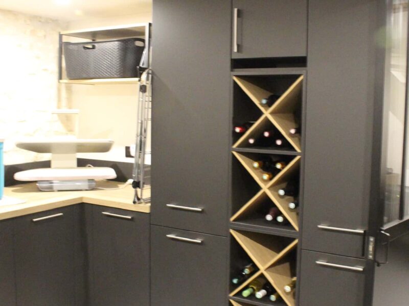 Wonderful Five bedrooms Farmhouse newly renovated with exclusive use private heated swimming pool.